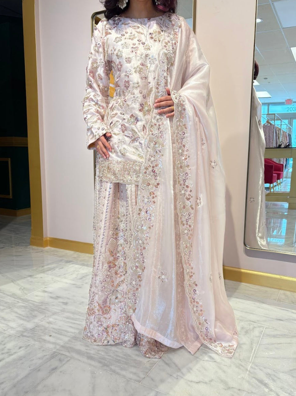 Pari Lehenga