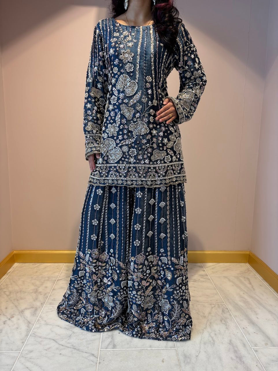 Raat ki Rani Sharara