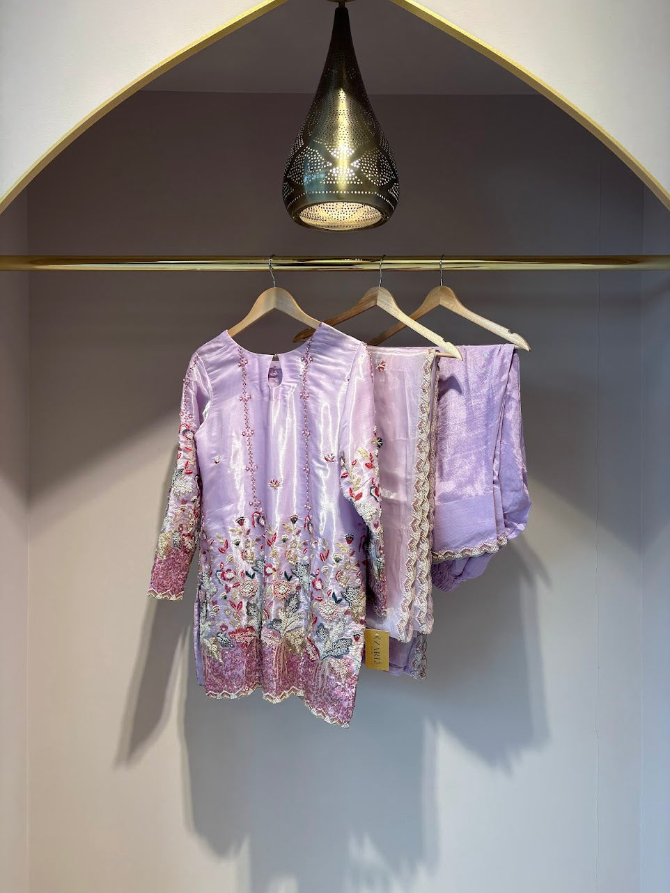Pink Farshi Shalwar - Mah-E-Noor